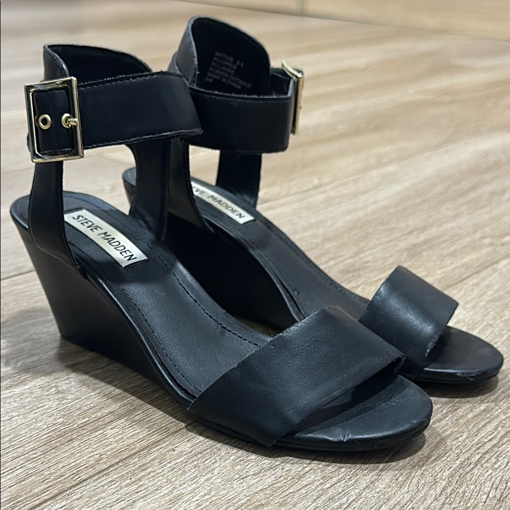 Steve Madden Black Wedge Sandals